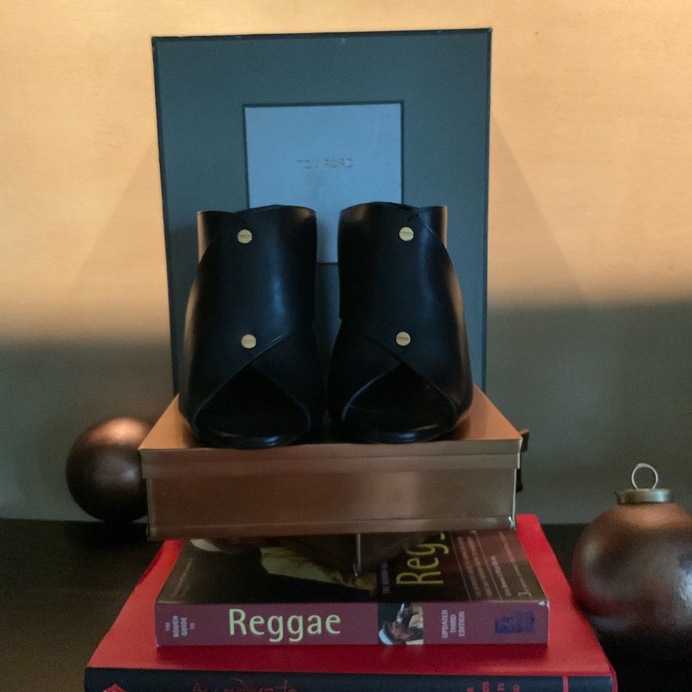 Tom Ford Black Leather Open Toe Heel Mules